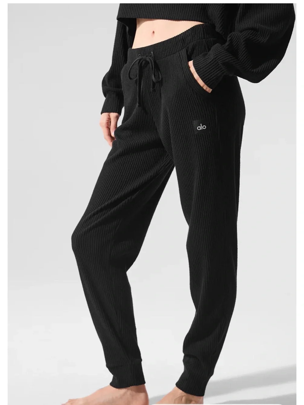 Alo Muse Sweatpants Black
